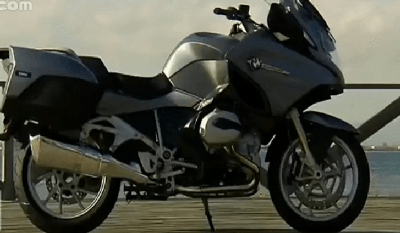 2014款宝马R1200RT帅气旅行摩托车视频_摩托车图片_摩托车之家